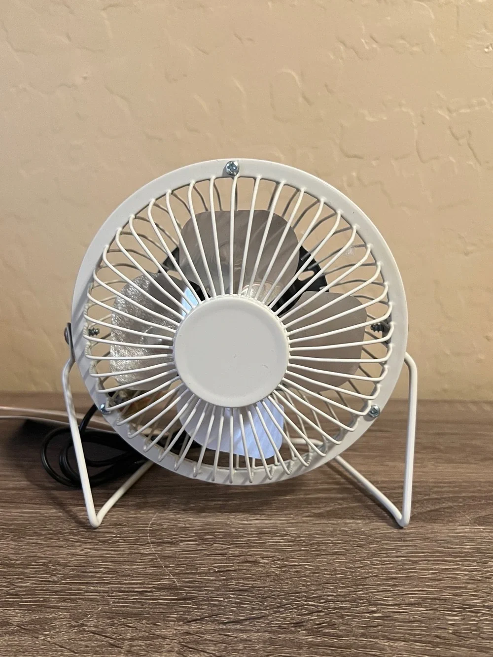 Target Bullseye Desk Fan USB White Office NWT